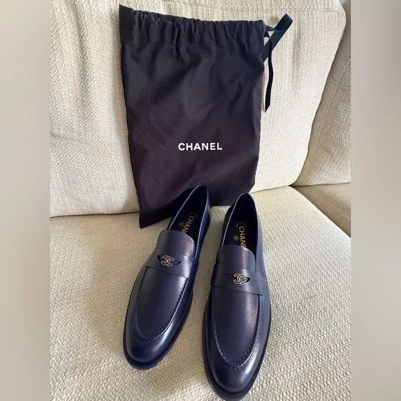 CHANEL Navy Leather Logo Penny Loafers IT 39.5 with dust bag - Picture 2 of 13